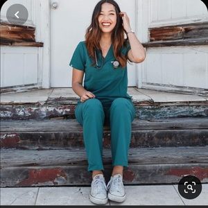 Figs Yola skinny scrub pant - Hunter Green XS/P